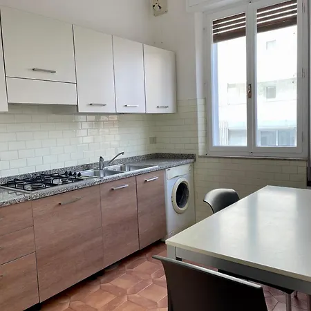 Tommy 2 Apartment